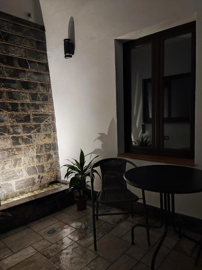 La Medina Baja Apartment Setenil De Las Bodegas Exterior photo